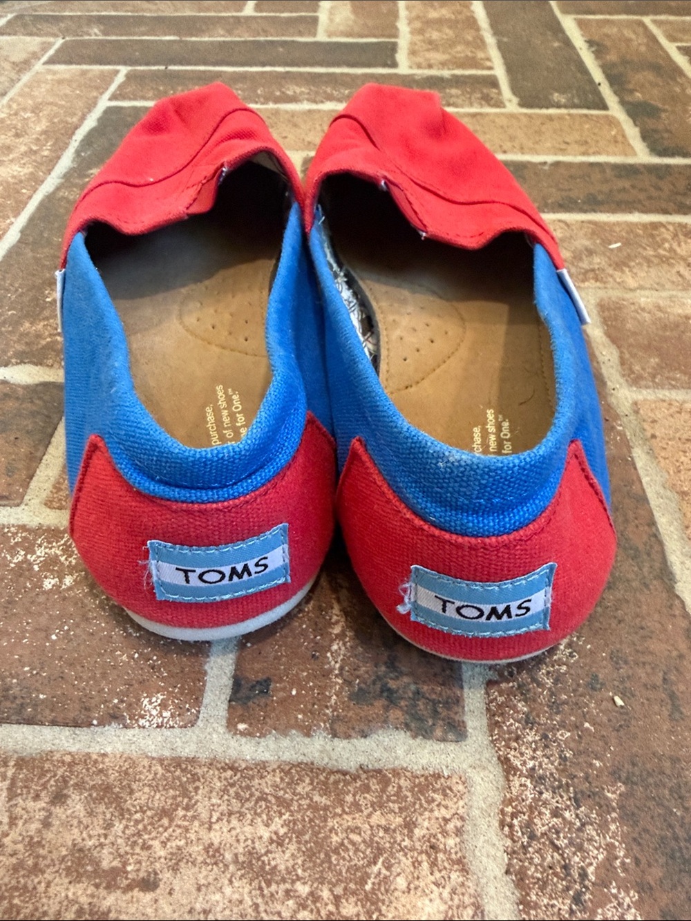 TOMS Red Canvas Slip-Ons with Blue Heel - Picture 3 of 4